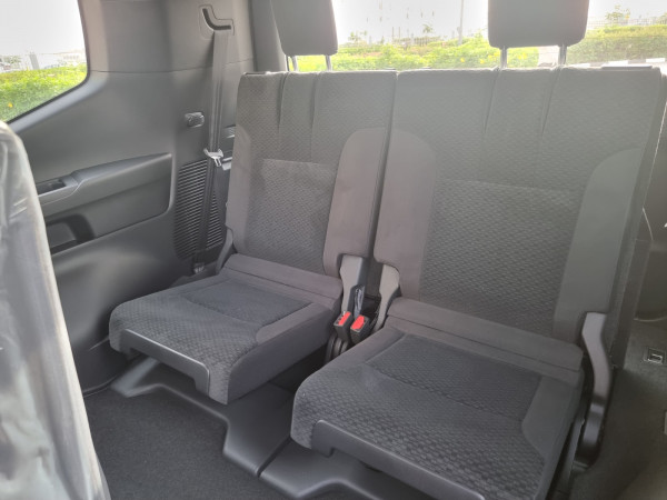 Toyota Land Cruiser 2024  White LHD Petrol AT SUV 4WD view 9