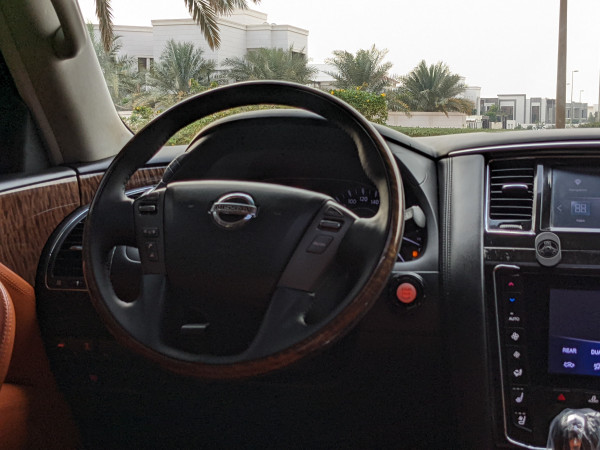 Nissan Patrol 2013/ Bronze LHD Petrol AT SUV 4WD view 15