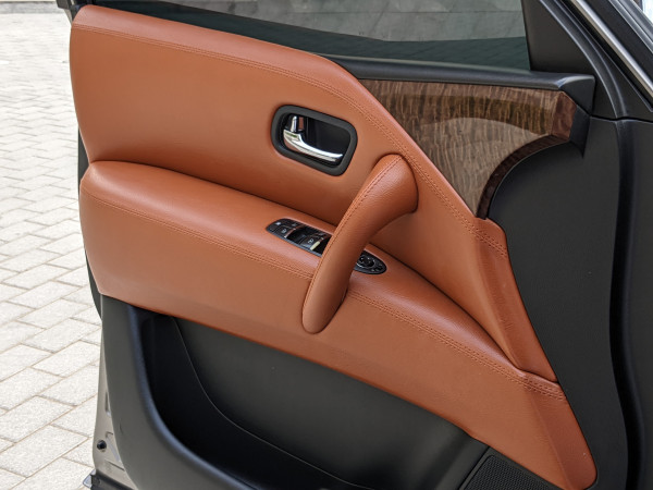 Nissan Patrol 2013/ Bronze LHD Petrol AT SUV 4WD view 19