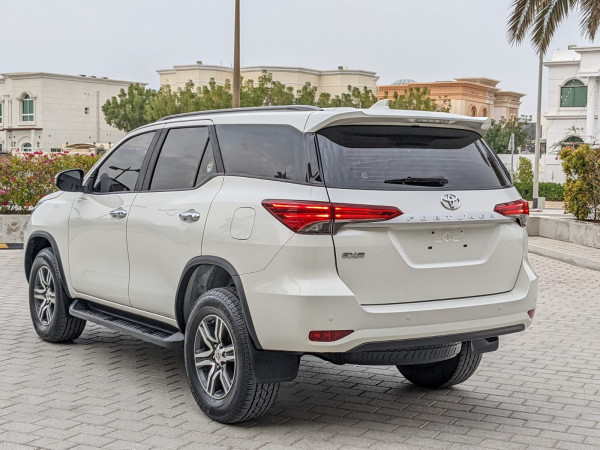 Toyota Fortuner 2021  White LHD Petrol AT SUV 4WD view 12