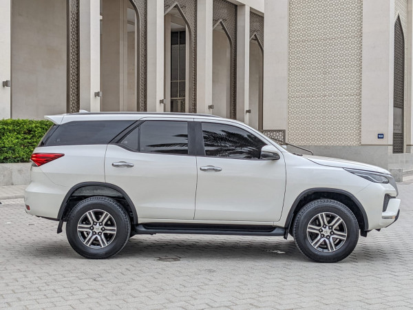 Toyota Fortuner 2021  White LHD Petrol AT SUV 4WD view 15