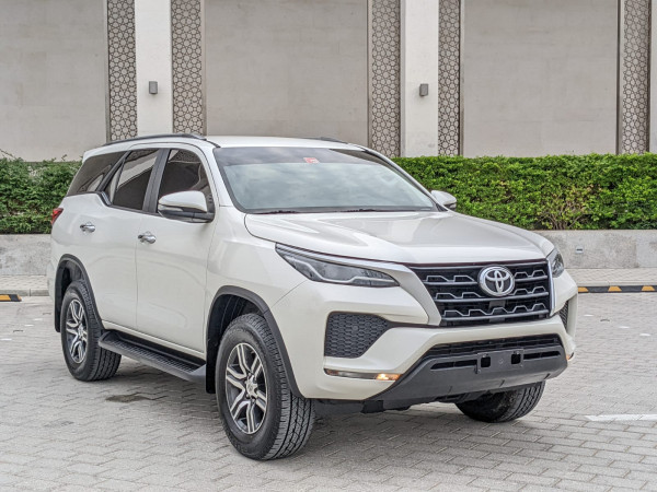 Toyota Fortuner 2021  White LHD Petrol AT SUV 4WD view 18