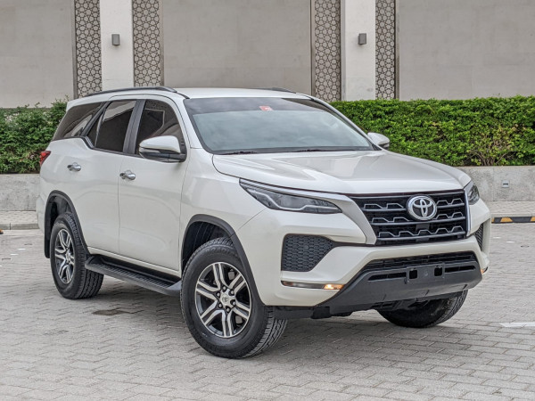Toyota Fortuner 2021  White LHD Petrol AT SUV 4WD view 20