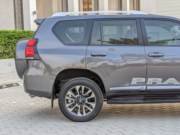 Toyota LAND CRUISER PRADO 2022  Grey LHD Petrol AT SUV 4WD view 3