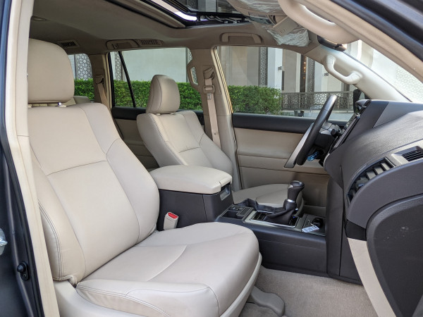 Toyota LAND CRUISER PRADO 2022  Grey LHD Petrol AT SUV 4WD view 7
