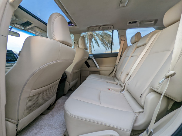 Toyota LAND CRUISER PRADO 2022  Grey LHD Petrol AT SUV 4WD view 8