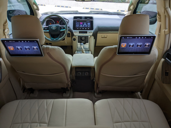 Toyota LAND CRUISER PRADO 2014  Grey LHD Petrol AT SUV 4WD view 4