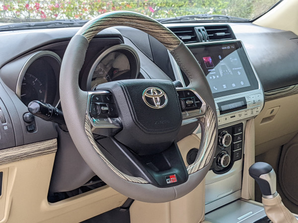 Toyota LAND CRUISER PRADO 2014  Grey LHD Petrol AT SUV 4WD view 14