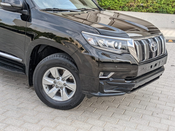 Toyota LAND CRUISER PRADO 2021  Black LHD Petrol AT SUV 4WD