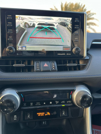 Toyota RAV 4 2019  Silver LHD Hybrid AT SUV Crossover 4WD view 13