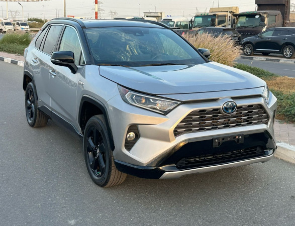 Toyota RAV 4 2019  Silver LHD Hybrid AT SUV Crossover 4WD view 15