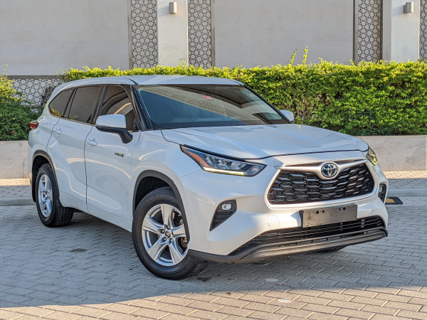 Toyota Highlander 2022/ White LHD Hybrid AT SUV 2WD view 20