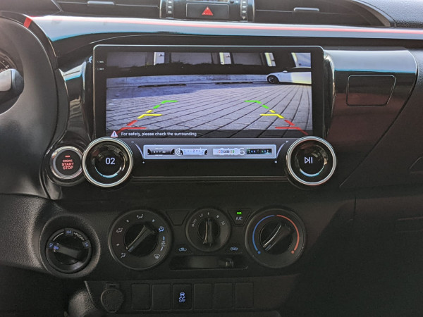 Toyota Hilux 2020  Bronze LHD Petrol AT Pickup 4WD view 6