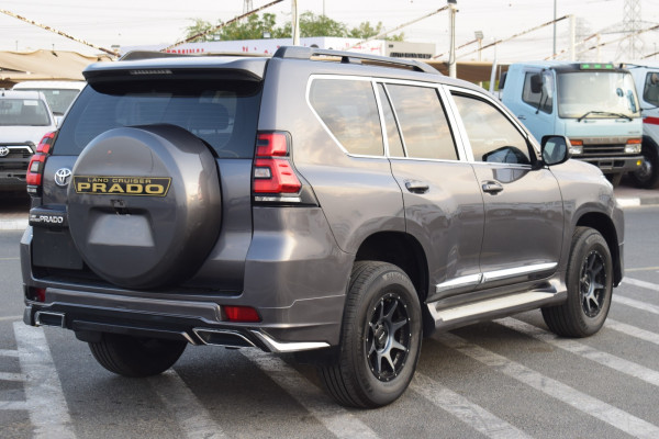 Toyota LAND CRUISER PRADO 2018  Grey RHD Diesel AT SUV 4WD