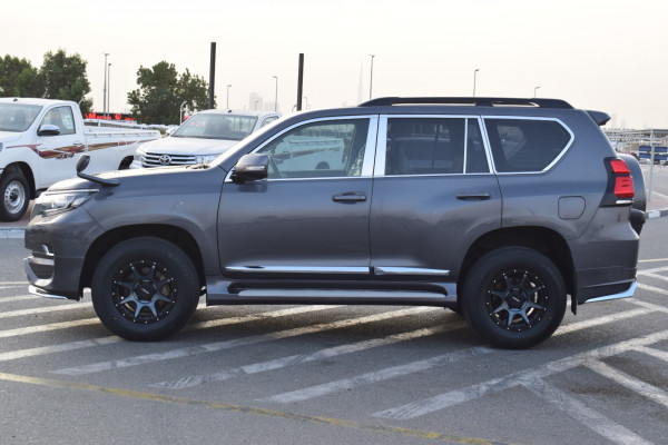Toyota LAND CRUISER PRADO 2018  Grey RHD Diesel AT SUV 4WD view 10