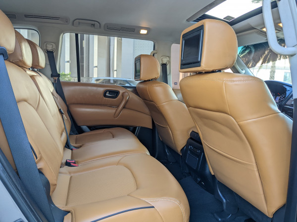 Nissan Patrol 2016/ Bronze LHD Petrol AT SUV 4WD view 4