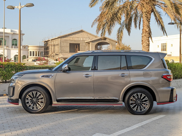 Nissan Patrol 2016/ Bronze LHD Petrol AT SUV 4WD view 12