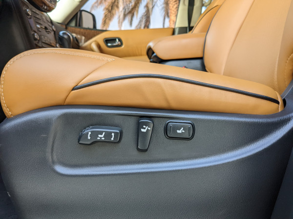 Nissan Patrol 2016/ Bronze LHD Petrol AT SUV 4WD view 14