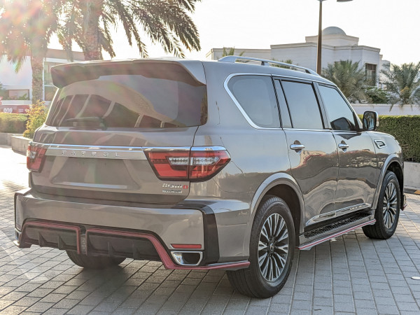 Nissan Patrol 2016/ Bronze LHD Petrol AT SUV 4WD view 17