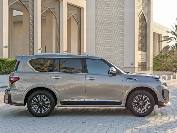 Nissan Patrol 2016/ Bronze LHD Petrol AT SUV 4WD view 18