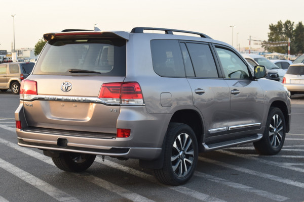 Toyota Land Cruiser 2017/ Grey RHD Diesel AT SUV 4WD view 14