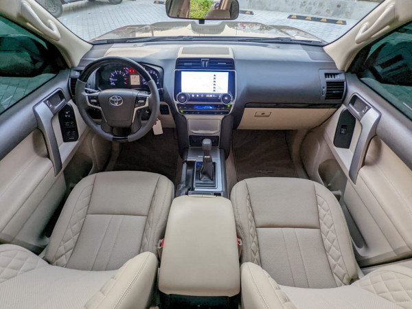 Toyota LAND CRUISER PRADO 2019  Bronze LHD Petrol AT SUV 4WD view 9