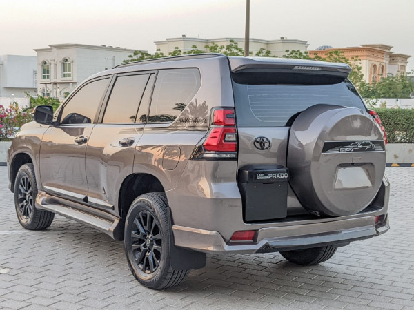 Toyota LAND CRUISER PRADO 2019  Bronze LHD Petrol AT SUV 4WD view 13