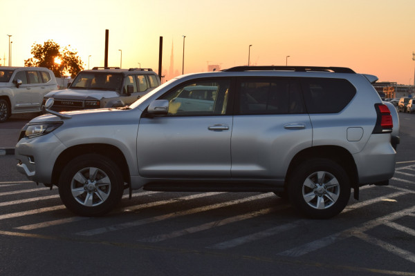 Toyota LAND CRUISER PRADO 2023  Silver RHD Diesel AT SUV 4WD view 17