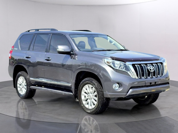 Toyota LAND CRUISER PRADO 2017/ Grey RHD Diesel AT SUV 4WD