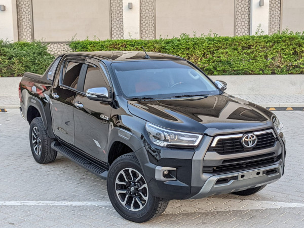 Toyota Hilux 2020  Black LHD Petrol AT Pickup 4WD view 12
