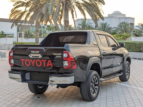 Toyota Hilux 2020  Black LHD Petrol AT Pickup 4WD view 17