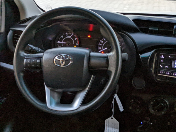Toyota Hilux 2019  White LHD Diesel MT Pickup 4WD view 6