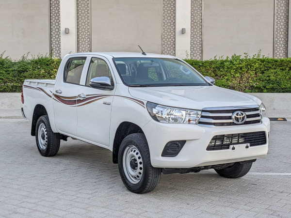 Toyota Hilux 2019  White LHD Diesel MT Pickup 4WD view 15
