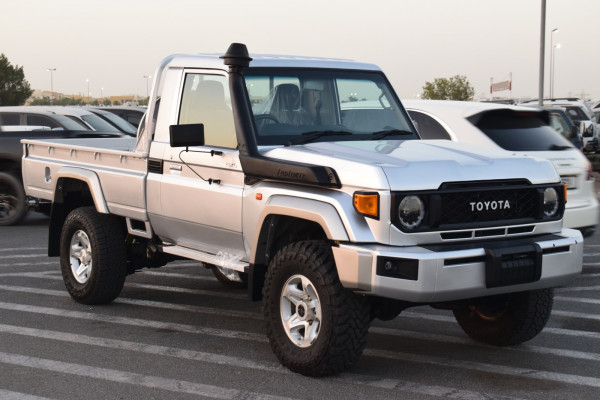 Toyota Land Cruiser Pickup 2021  Silver RHD Diesel MT Pickup 4WD view 14