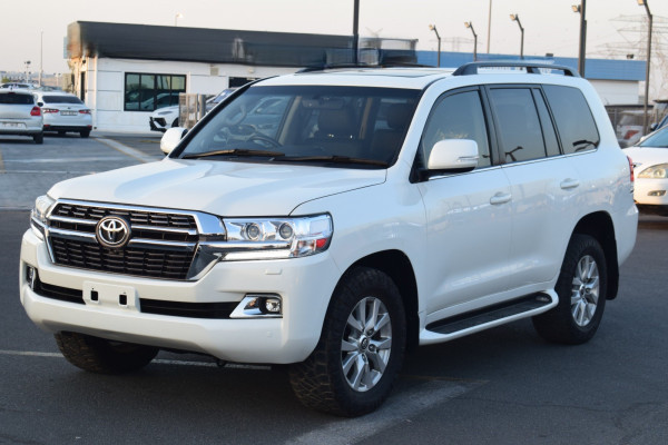 Toyota Land Cruiser 2020  White RHD Diesel AT SUV 4WD view 15