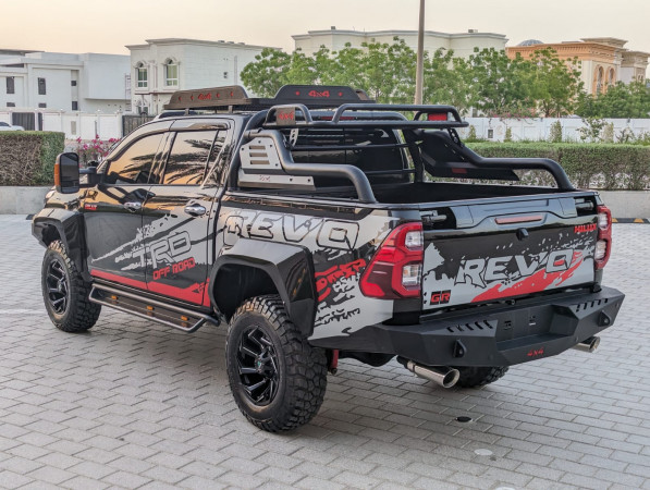 Toyota Hilux 2019/ Black LHD Petrol AT Pickup 4WD view 14