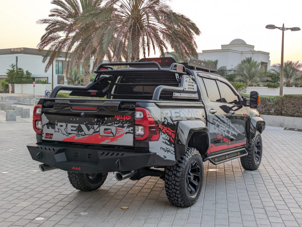 Toyota Hilux 2019/ Black LHD Petrol AT Pickup 4WD view 17