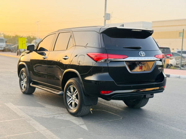 Toyota Fortuner 2017  Black LHD Petrol AT SUV 4WD view 6