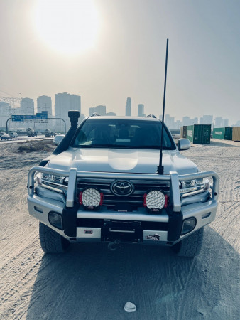 Toyota Land Cruiser 2020/ Silver RHD Diesel AT SUV 4WD