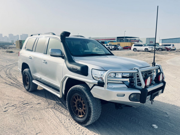 Toyota Land Cruiser 2020/ Silver RHD Diesel AT SUV 4WD view 18