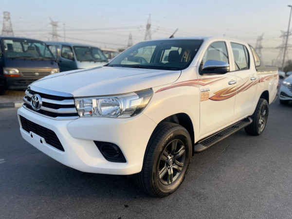 Toyota Hilux 2018/ White LHD Petrol AT Pickup 4WD view 12