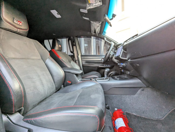 Toyota Hilux 2023/ Black LHD Petrol AT Pickup 4WD view 3