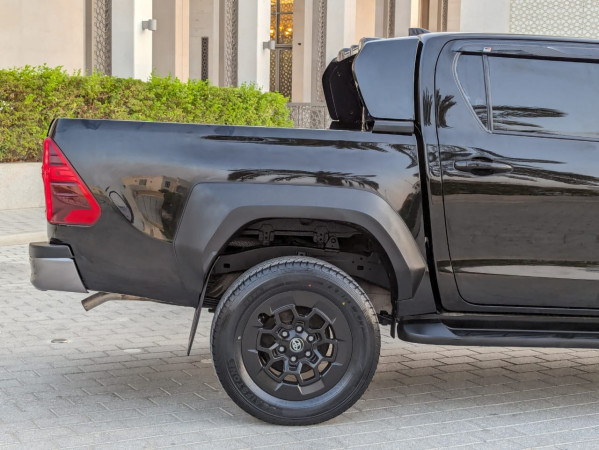 Toyota Hilux 2023/ Black LHD Petrol AT Pickup 4WD view 17