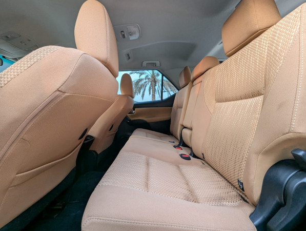 Toyota Fortuner 2021/ White LHD Petrol AT SUV 4WD view 8