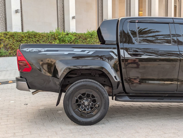 Toyota Hilux 2020  Black LHD Petrol AT Pickup 4WD view 18