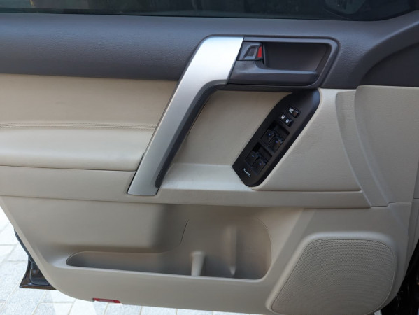 Toyota LAND CRUISER PRADO 2021/ Black LHD Petrol AT SUV 4WD view 7