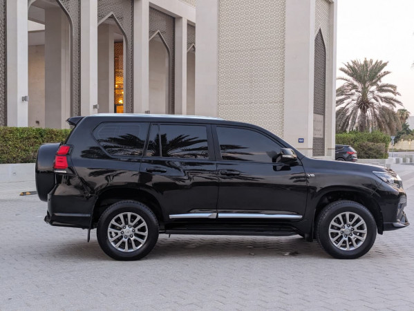 Toyota LAND CRUISER PRADO 2021/ Black LHD Petrol AT SUV 4WD view 14