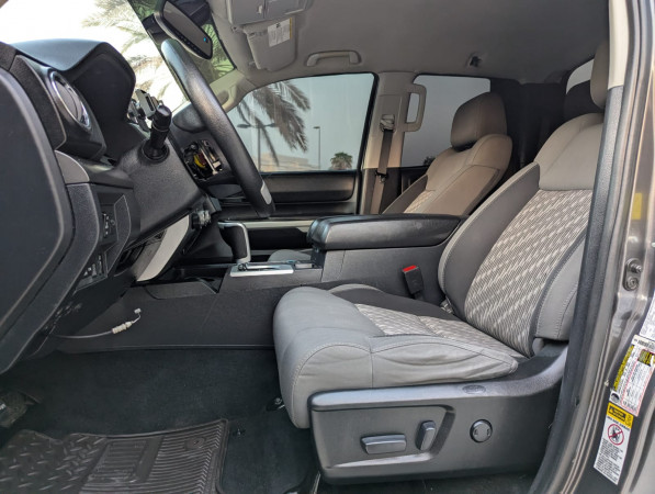 Toyota Tundra 2020  Grey LHD Petrol AT Pickup 4WD view 13