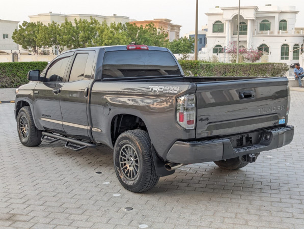 Toyota Tundra 2020  Grey LHD Petrol AT Pickup 4WD view 18