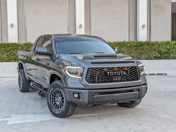 Toyota Tundra 2020  Grey LHD Petrol AT Pickup 4WD view 24